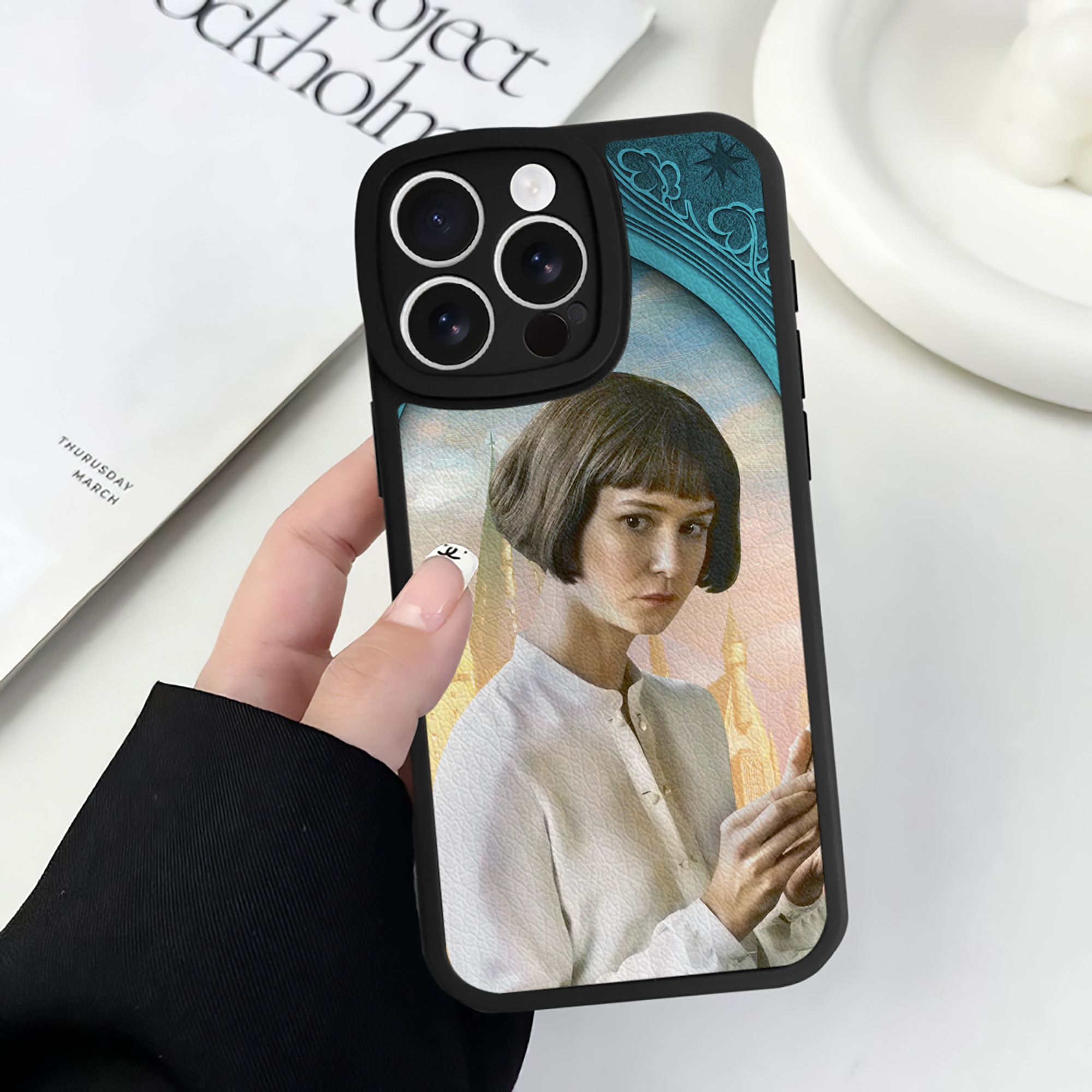 （画像用） Harry Potter ハリー・ポッターシリーズ 【iPhone 16シリーズ対応】シリコンスマホケース（レザー調） 材質：シリコン